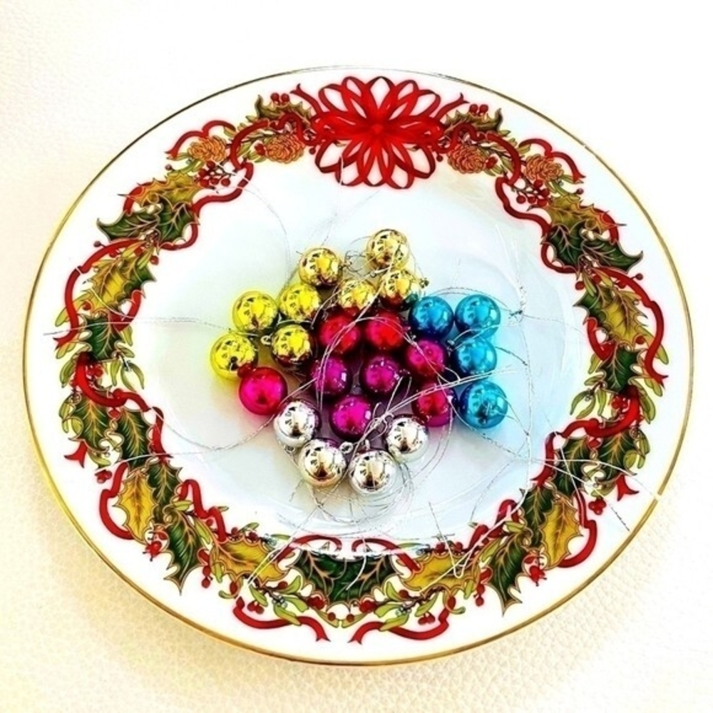 Christmas Mini Ball Ornaments 24 Piece Set 3/4" Multicolor Enamel Tree Decor VG